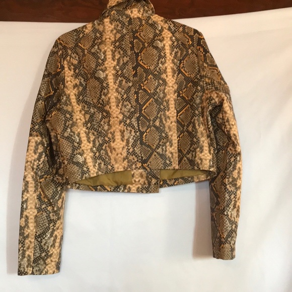 💥NWT💥 Coalition LA Snake Eyes Crop Vegan Moto Jacket Sz. L - Picture 13 of 14